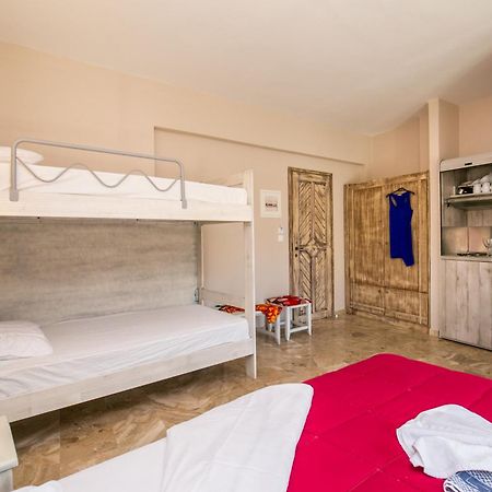 לימנריה Agali Villa מראה חיצוני תמונה