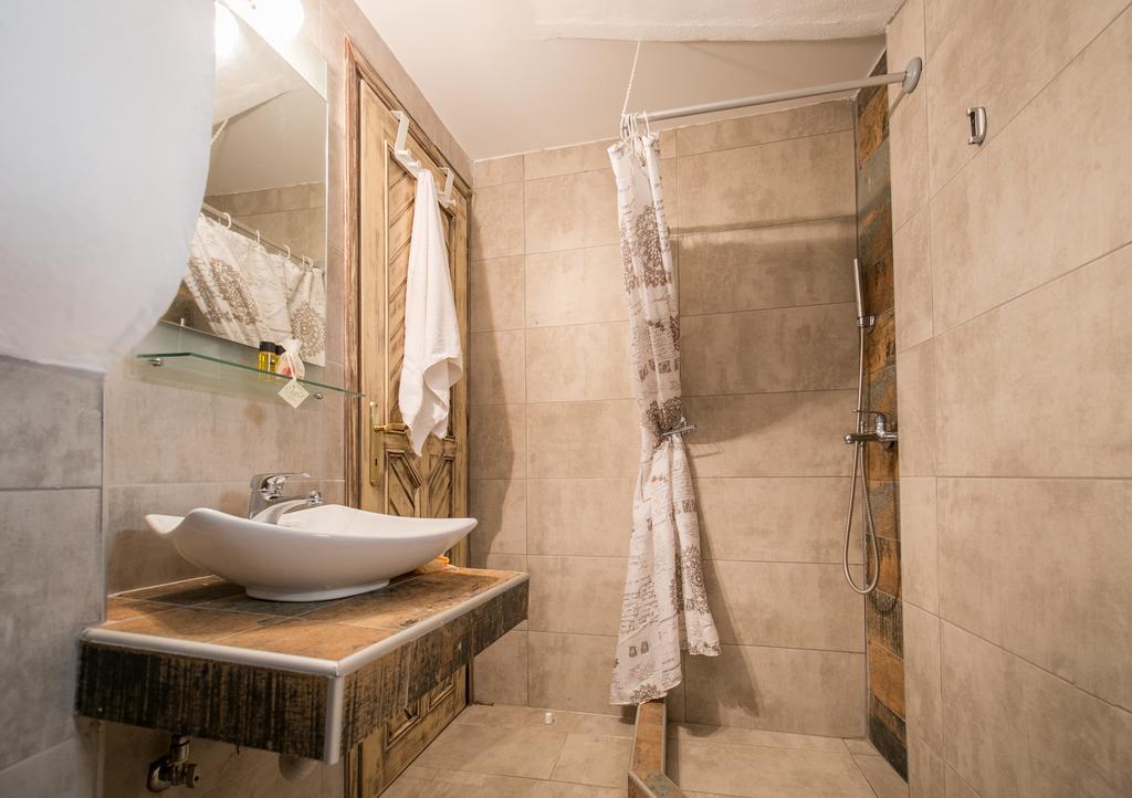 לימנריה Agali Villa מראה חיצוני תמונה