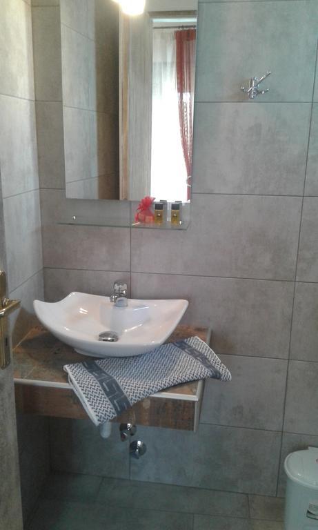 לימנריה Agali Villa מראה חיצוני תמונה